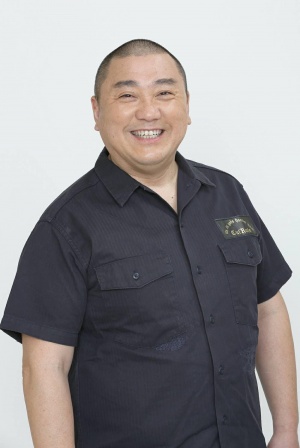 山本圭壱さん