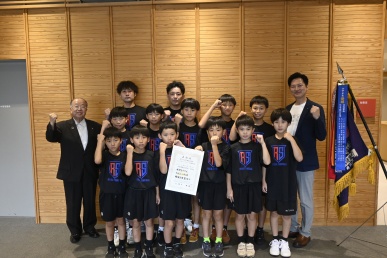 中学バスケ表敬