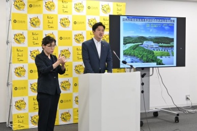 定例記者会見