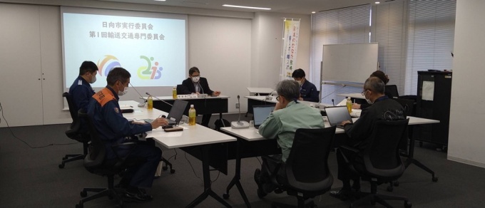 輸送交通