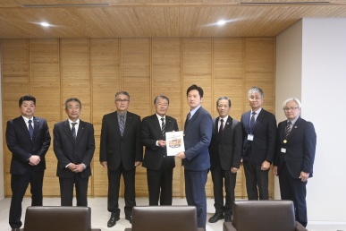 高校生意見交換会報告