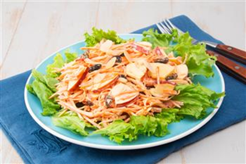 皮ごとにんじんとりんごのサラダ